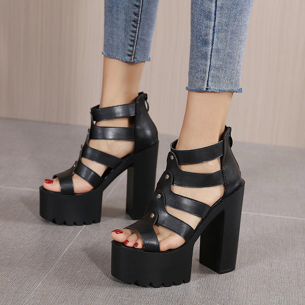 Antonia Nera Sandaler
