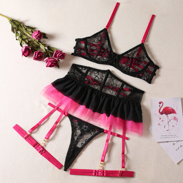 Mona Camellia Lingerie Sett