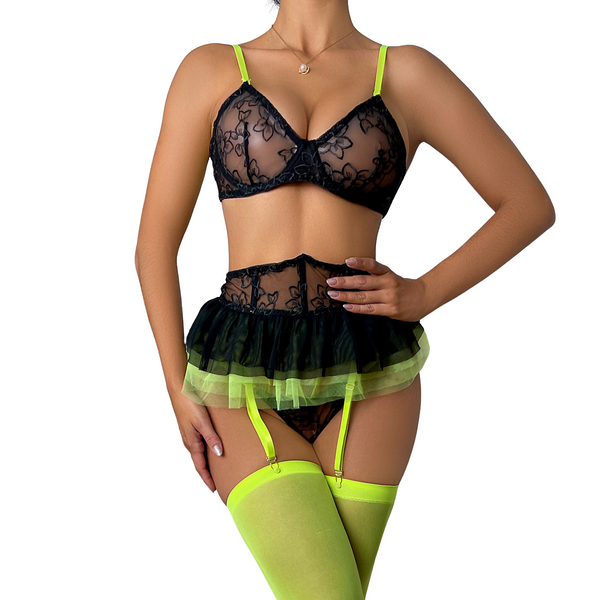 Mona Vert Lingerie Sett + Strømper