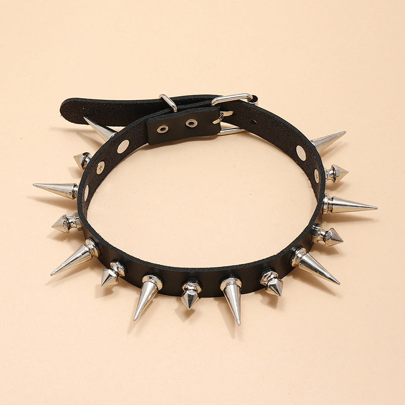 Studded PU lær Choker YouAreCornyBye
