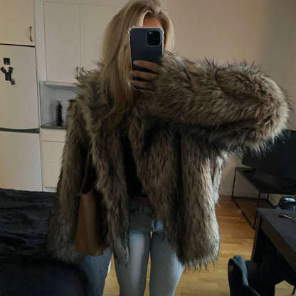 Freya Fuskepels Kåpe YouAreCornyBye
